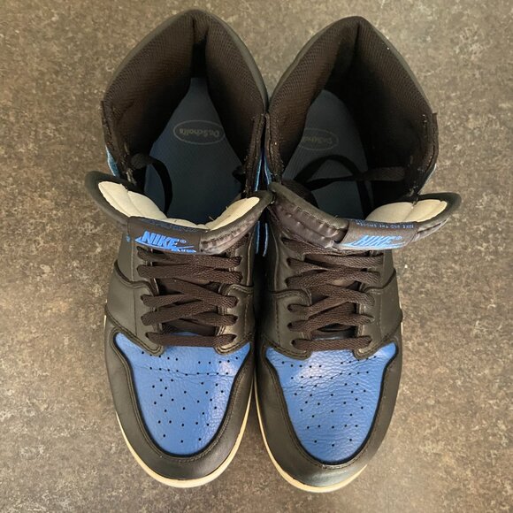 Jordan 1 Retro High OG 'Royal Blue' - Size 11 - Picture 6 of 10